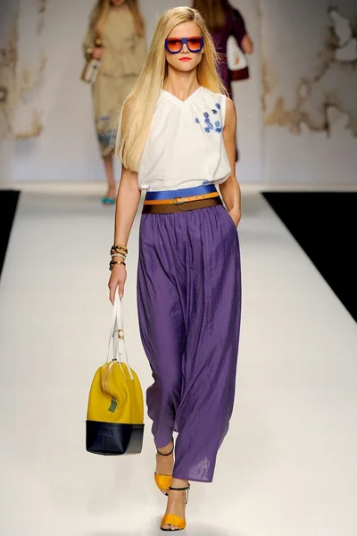 Look 26